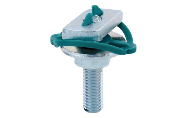 Kein Problem sind Änderungen der Konstruktion während des Montierens mit dem RapidRail® Hammerfix ev für Befestigungen an Walraven RapidRail® Schienen, er ist nicht nur leicht einsetzbar sondern auch bis zur Fixierung flexibel umpositionierbar.