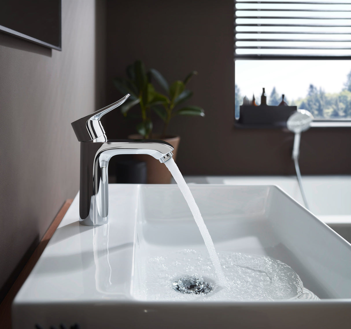 hansgrohe Metris Einhebel-Waschtischmischer 110 mit Zugstangen-Ablaufgarnitur, Chrom