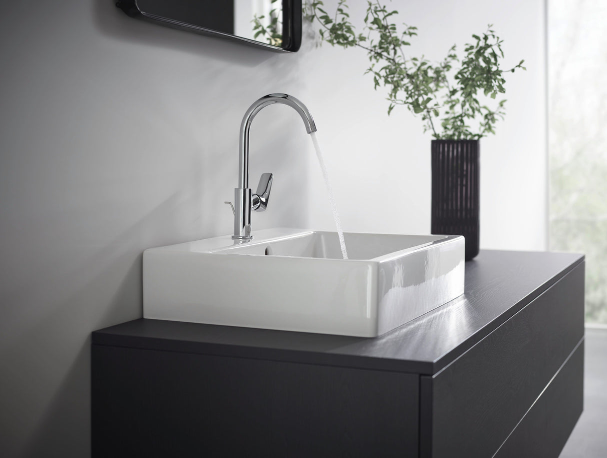hansgrohe Logis Einhebel-Waschtischmischer 210 mit Schwenkauslauf und Zugstangen-Ablaufgarnitur, Chrom