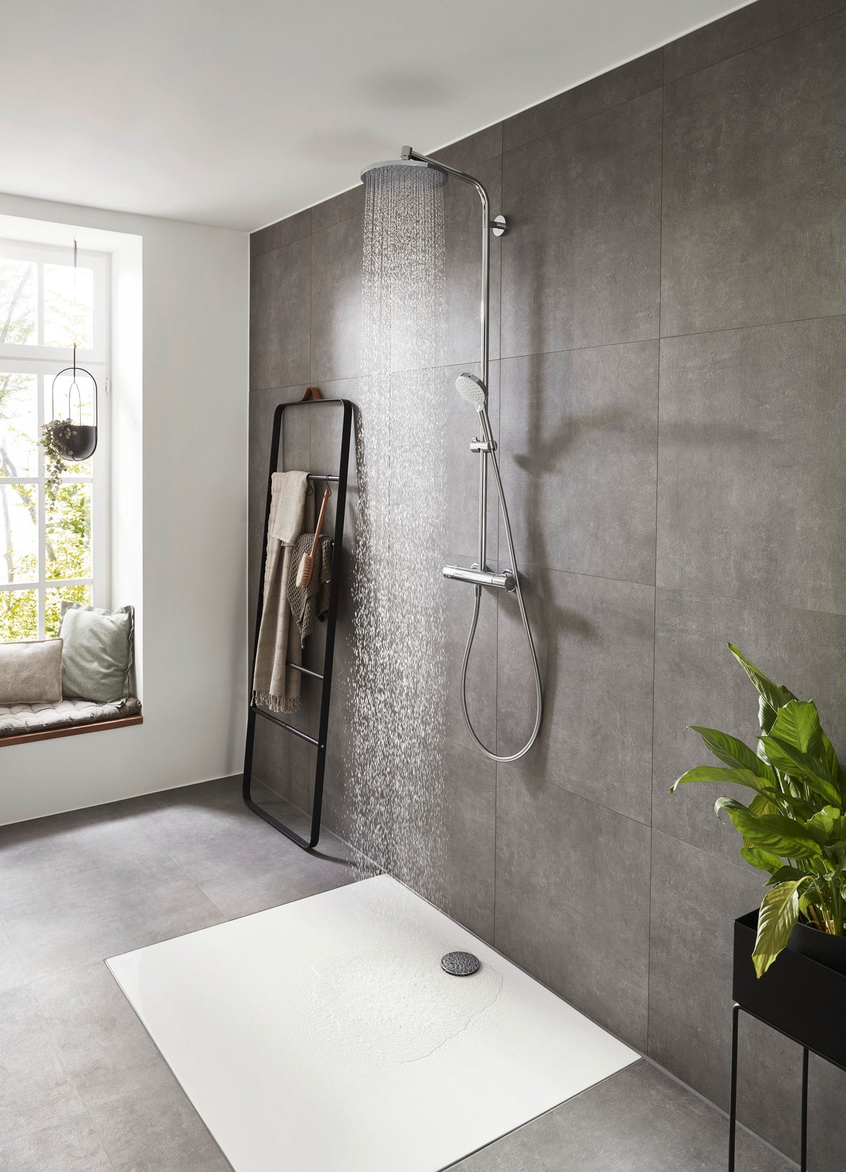 hansgrohe Crometta S Showerpipe 240 1jet mit Thermostat, Chrom