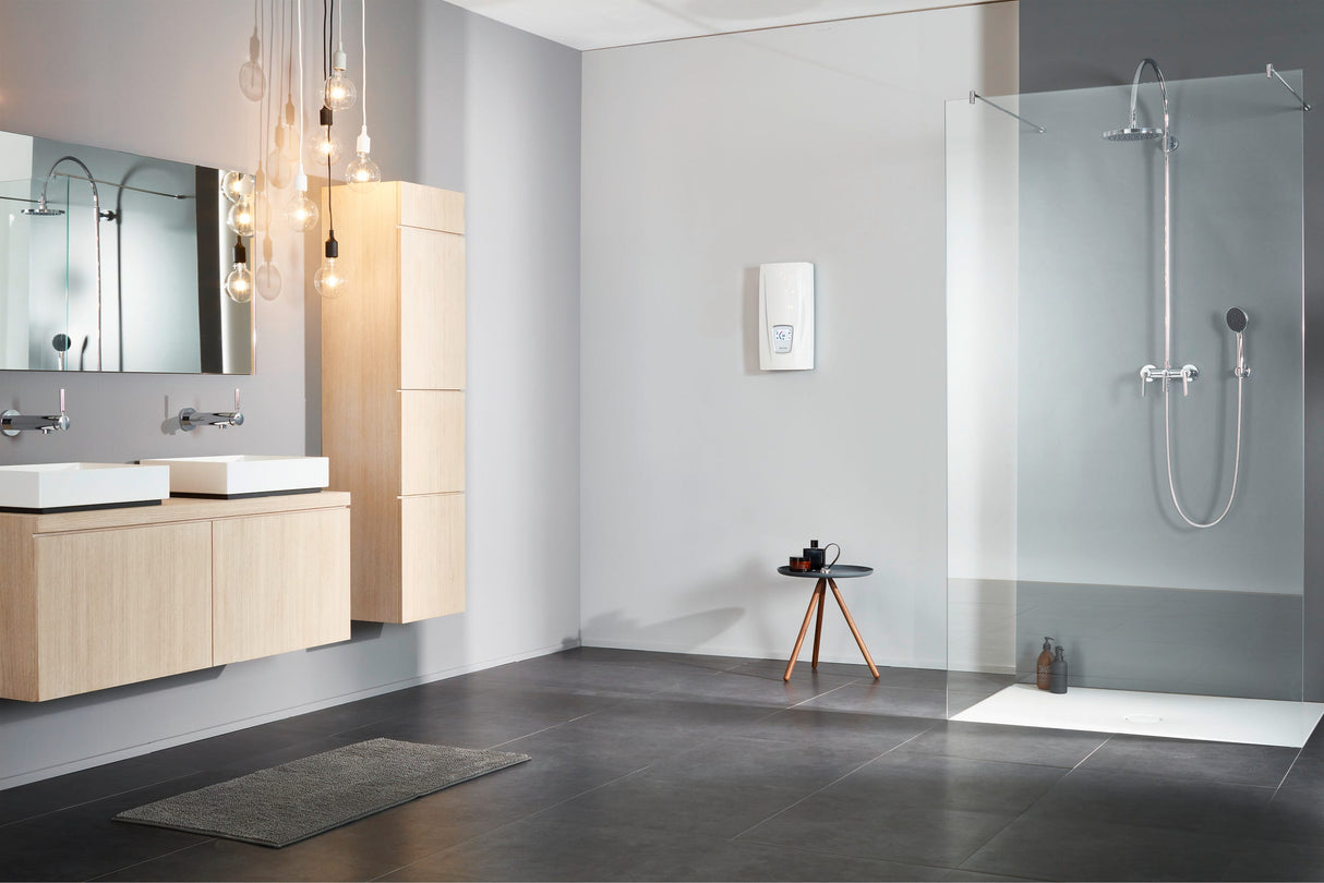 CLAGE DSX Touch 18..27kW 400V