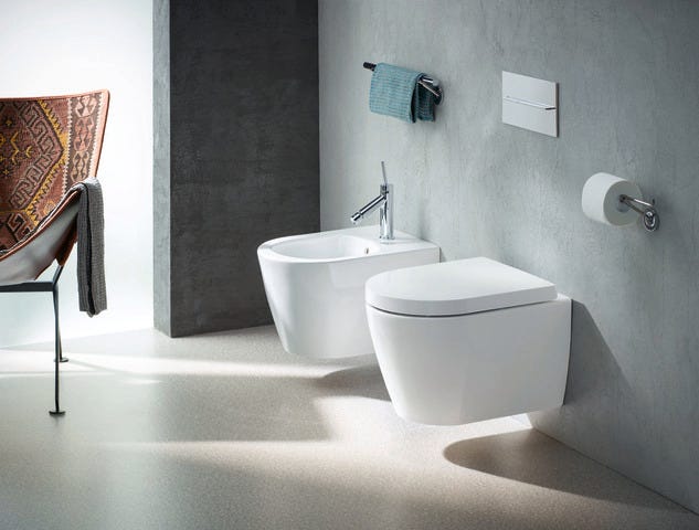 Duravit ME by Starck WC-Set wandhängend weiß Hochglanz, Tiefspüler, rimless, Abgang waagerecht, mit WC-Sitz und Absenkautomatik