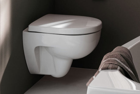 Geberit Renova Compact Wand-WC Tiefspüler, verkürzte Ausladung: T=48cm, weiß