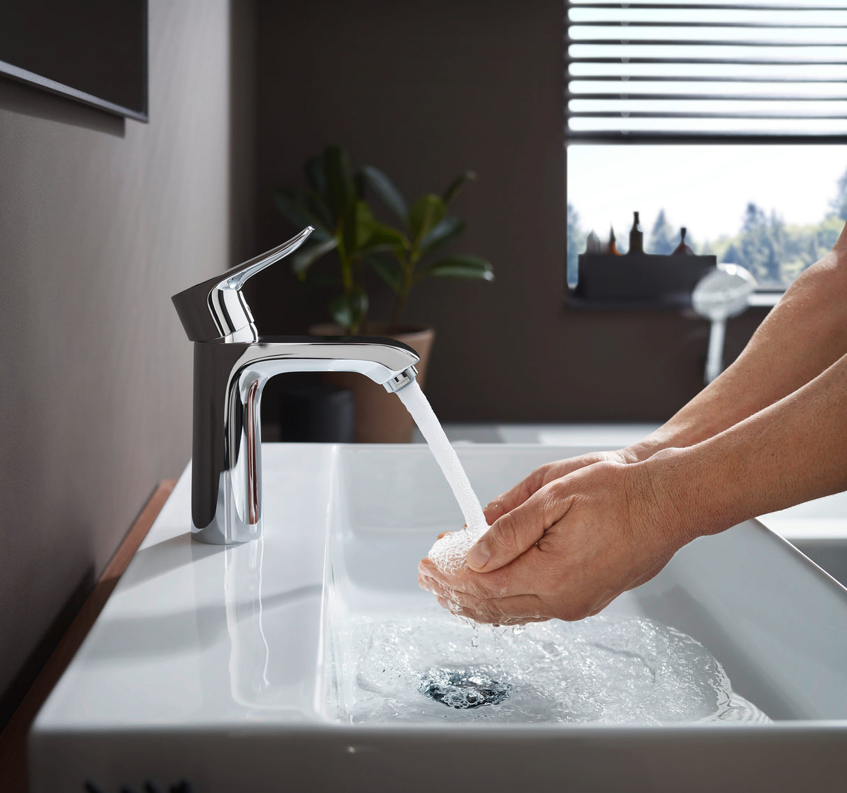 hansgrohe Metris Einhebel-Waschtischmischer 110 mit Zugstangen-Ablaufgarnitur, Chrom