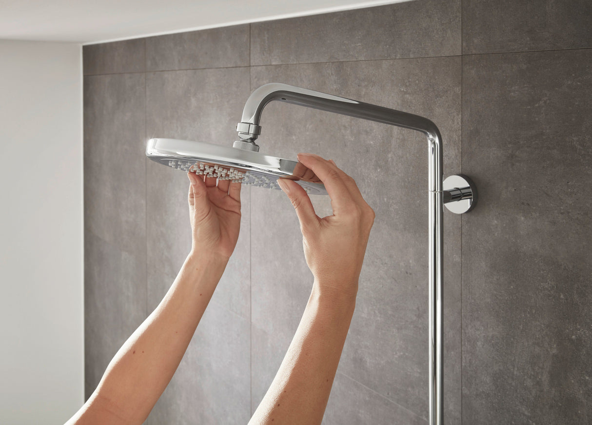 hansgrohe Croma Showerpipe 220 1jet mit Thermostat, Chrom